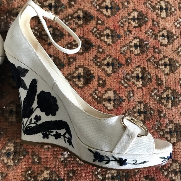 Gucci Embroidered Floral Canvas Platform Wedges - Picture 4 of 8